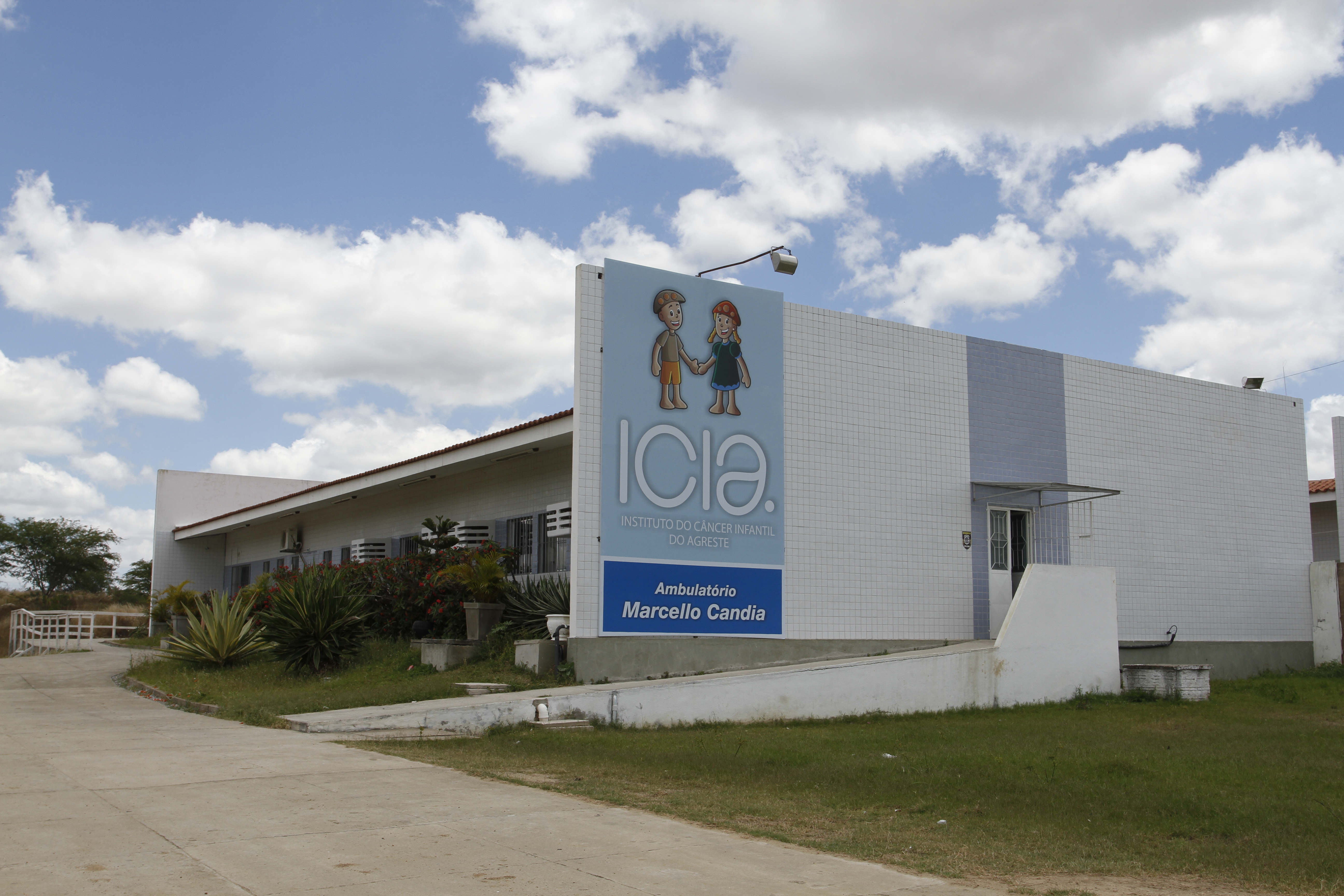 Doando para salvar — 1